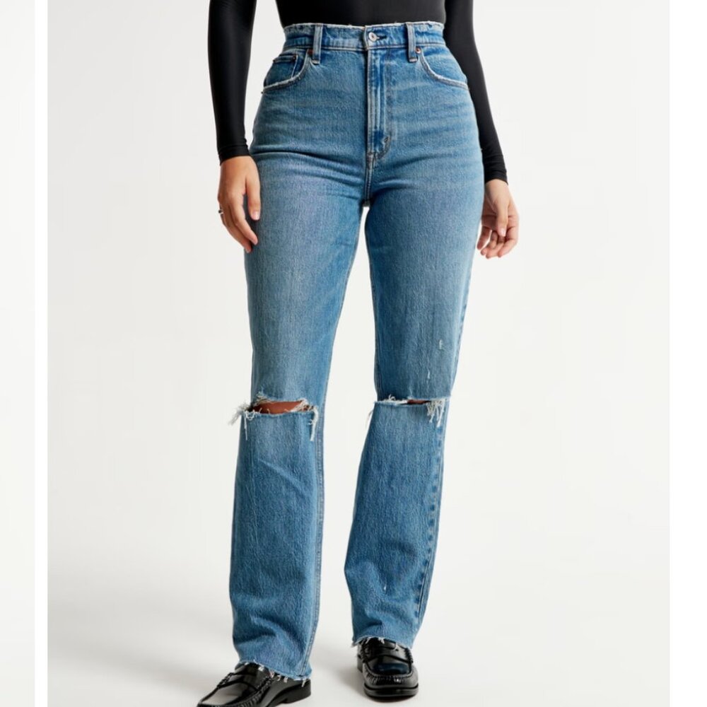 Abercrombie & Fitch Black Curve Love Ultra High Rise 90s Straight Jean